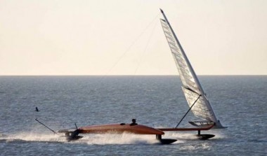 Парусная лодка VESTAS Sailrocket 2 идет на мировой рекорд скорости