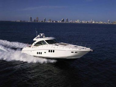 Sea Ray удивил мир: моторная яхта 610 Sundancer 2012 г.