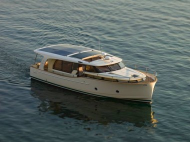 Новая моторная яхта – Greenline 40 hibrid