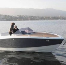 Ganz Boats выпустила элегантную лодку на электротяге