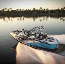 Компания NAUTIQUE представила абсолютно новый катер SUPER AIR NAUTIQUE G23