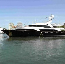 В Виареджио спустили на воду новую суперъяхту Benetti Vision 145′
